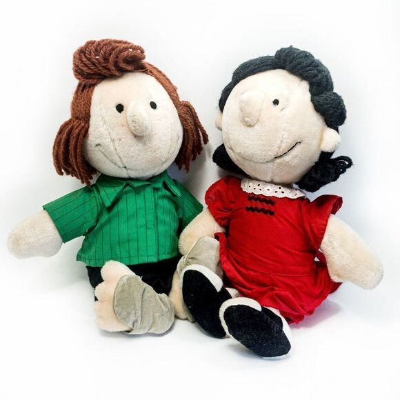 VTG Set Plush Peanuts Gang Lucy and Peppermint Patty 1980’s